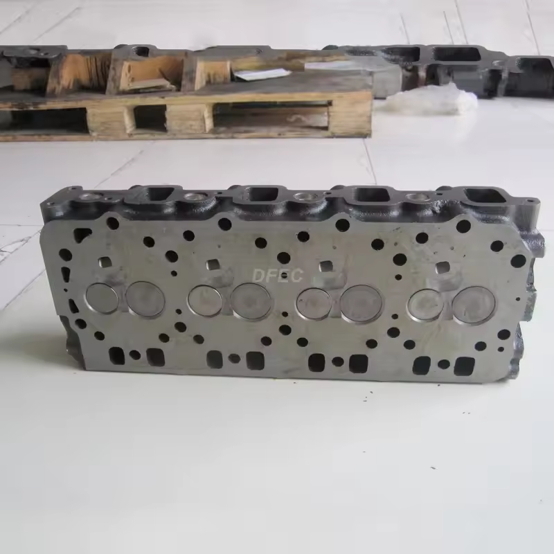 A2300 B3.3 Diesel Engine Parts Cylinder Head Assembly 4900995