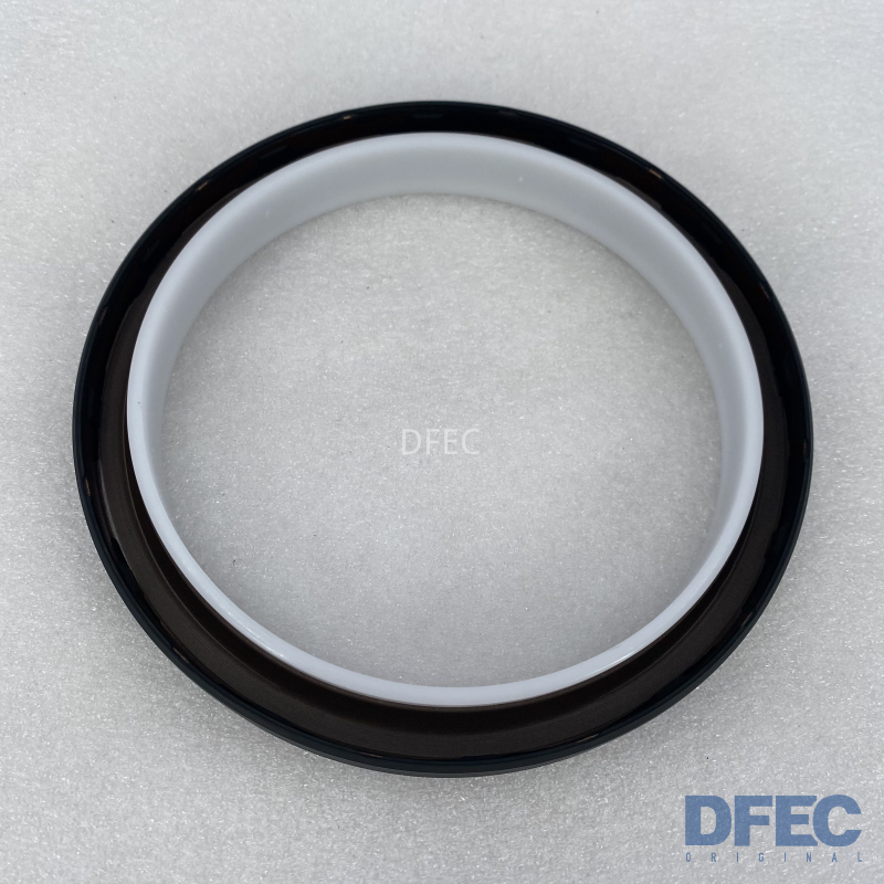 ISF3.8 ISDE 6L Machinery Parts Diesel Engine Parts Crankshaft Rear Oil Seal 3968563