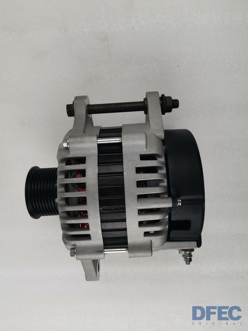 Genuine 6BT Diesel Engine Parts Alternator Generator 5288083