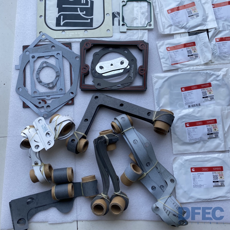  Original Diesel Engine Part K50 Kta50 Lower Gasket Kit 5492348